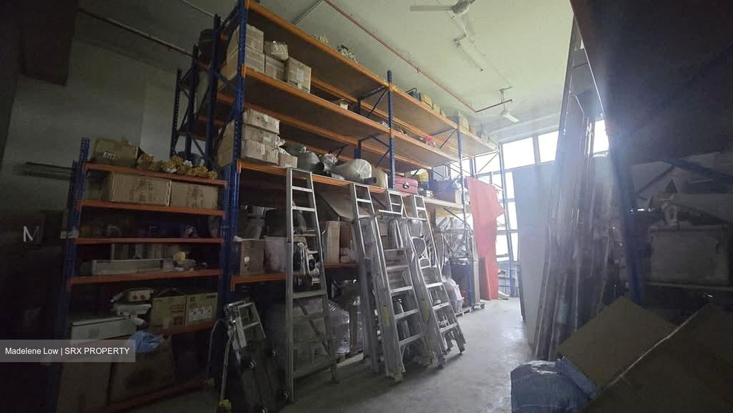 Pioneer Point (D22), Factory #594008241